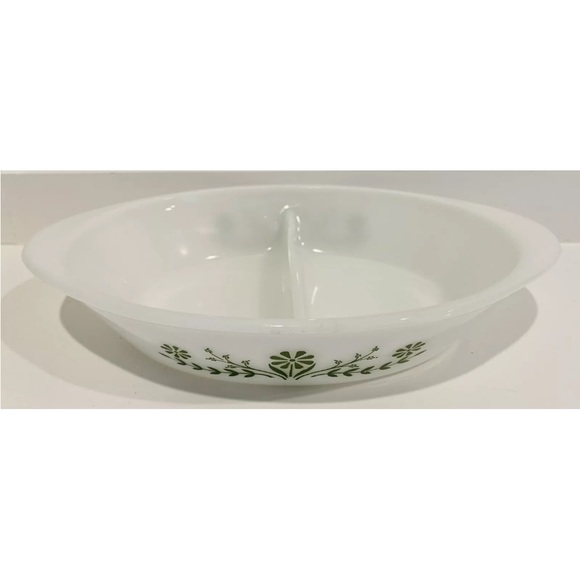Vintage J2352 Glasbake Milk Glass Jennette Green Daisy Divided Casserole Dish - Picture 4 of 4